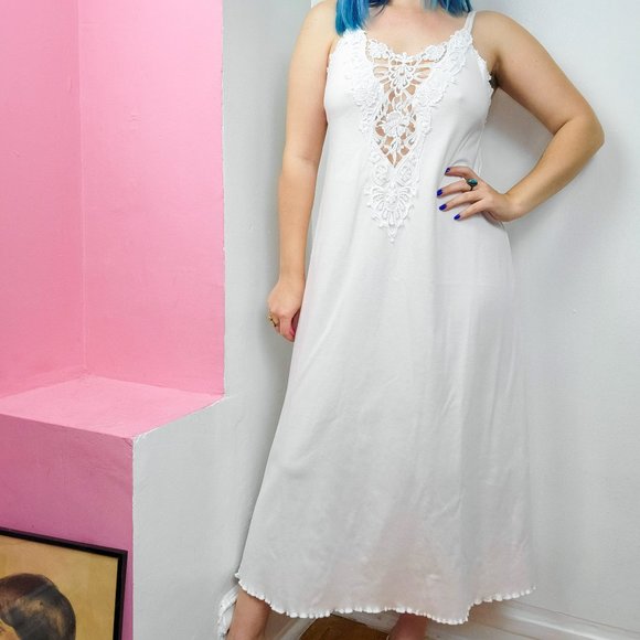 Vintage 90s Faint Pink Lace Trim Spaghetti Strap Nightgown - Picture 2 of 8